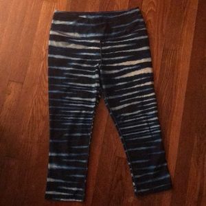 Nike Dri-Fit crop leggings